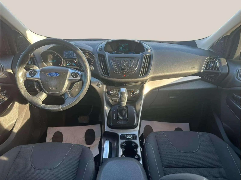 Ford Kuga 2.0 TDCi, снимка 4 - Автомобили и джипове - 48093285