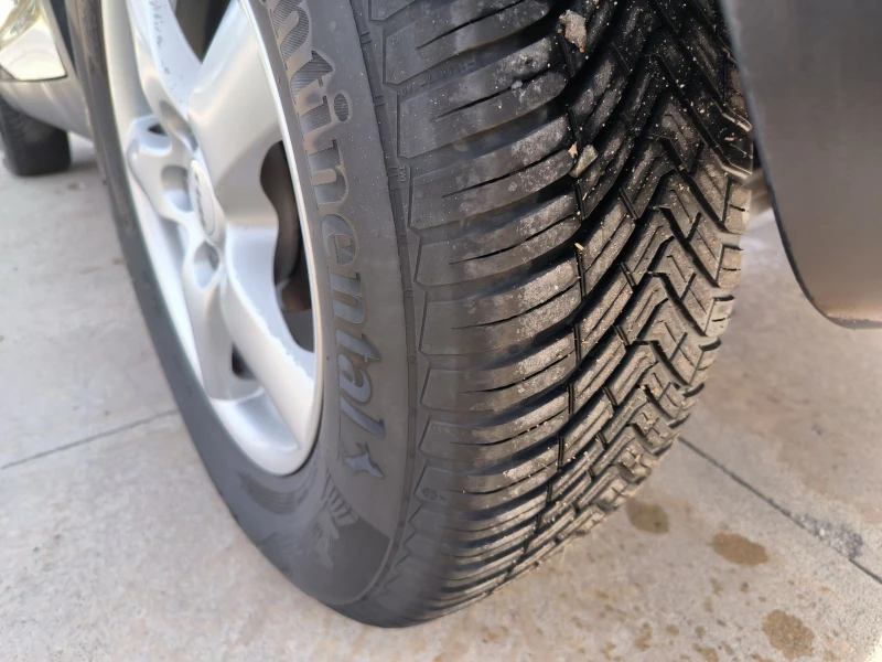 Kia Sportage 2.0d-4x4-6sk-Euro-5A, снимка 8 - Автомобили и джипове - 52705038