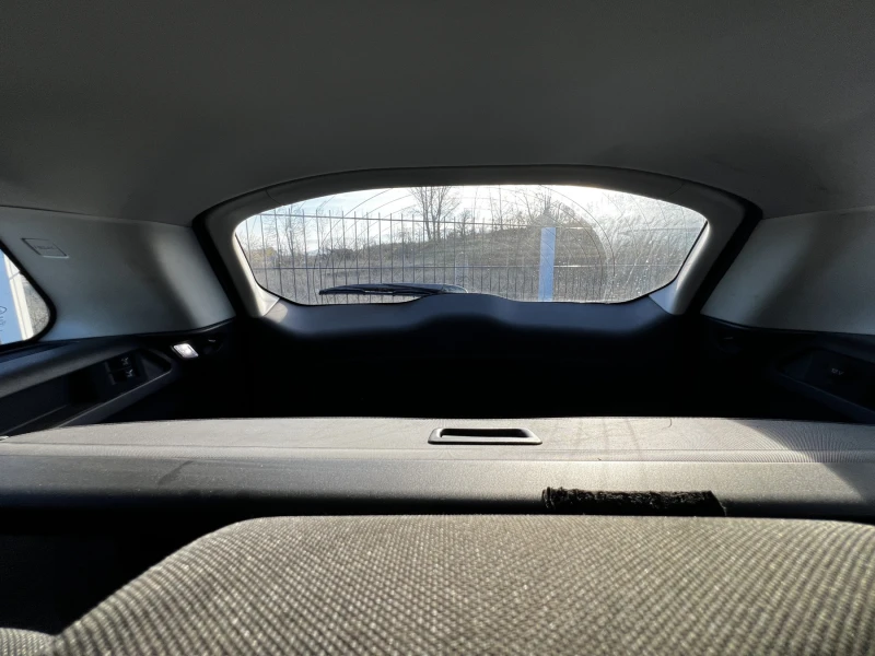 Land Rover Discovery Sport, снимка 4 - Автомобили и джипове - 52744180