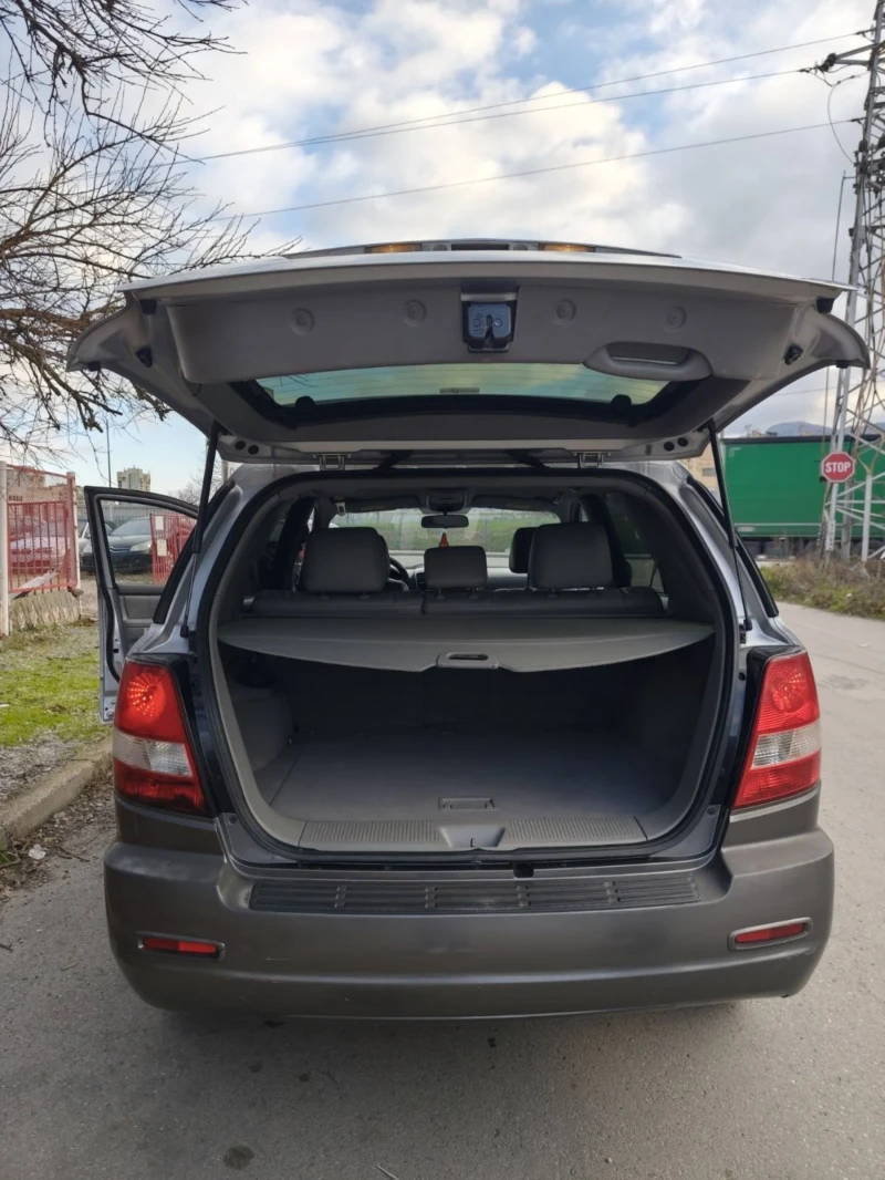 Kia Sorento 2.5CRDI ИТАЛИЯ ТОП СЪСТОЯНИЕ , снимка 6 - Автомобили и джипове - 52771764
