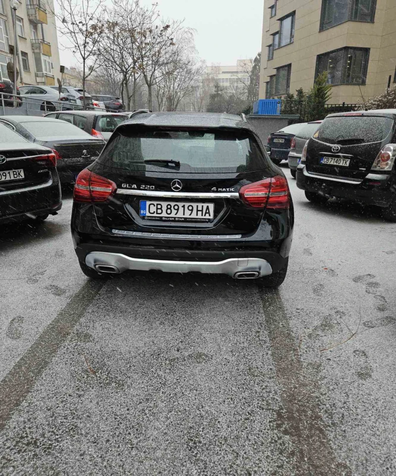 Mercedes-Benz GLA 220 4matic, снимка 2 - Автомобили и джипове - 53174915