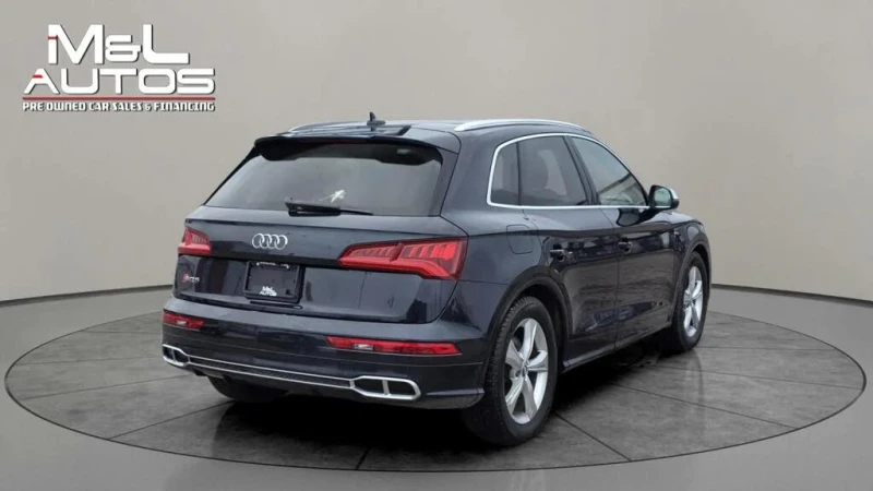 Audi SQ5 QUATTRO * TECHNIK * PANO * М.ТОЧКА * ПОДГРЕВ * B&O, снимка 4 - Автомобили и джипове - 53418994