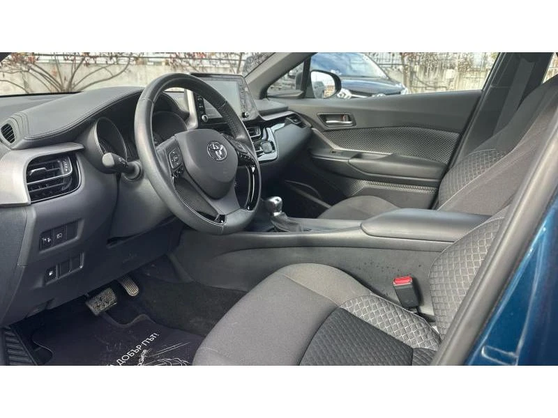 Toyota C-HR 1.8 HYB E-CVT CENTER | Mobile.bg   12