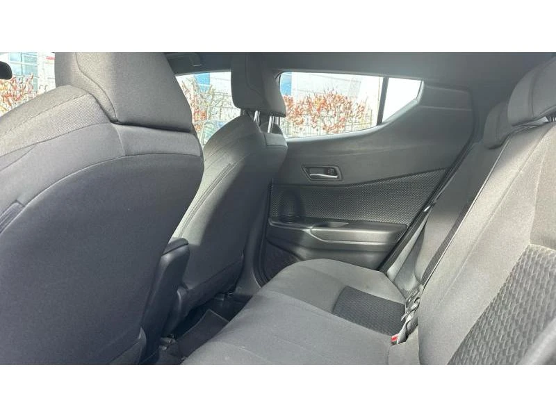 Toyota C-HR 1.8 HYB E-CVT CENTER | Mobile.bg   11