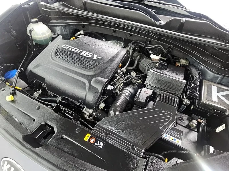 Kia Sportage 2.0 CRDi 4WD, снимка 6 - Автомобили и джипове - 54276694