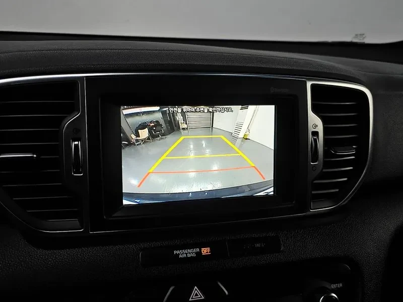 Kia Sportage 2.0 CRDi 4WD, снимка 15 - Автомобили и джипове - 54276694