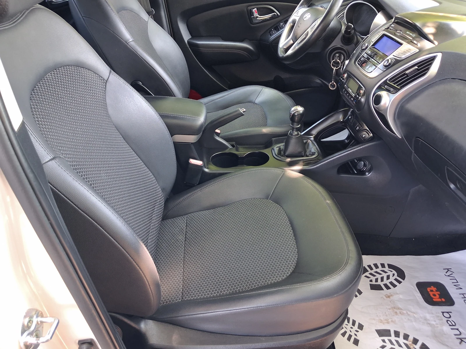 Hyundai IX35 1.7-116�.� ;���� ;���������;�������� | Mobile.bg � ����������� 8