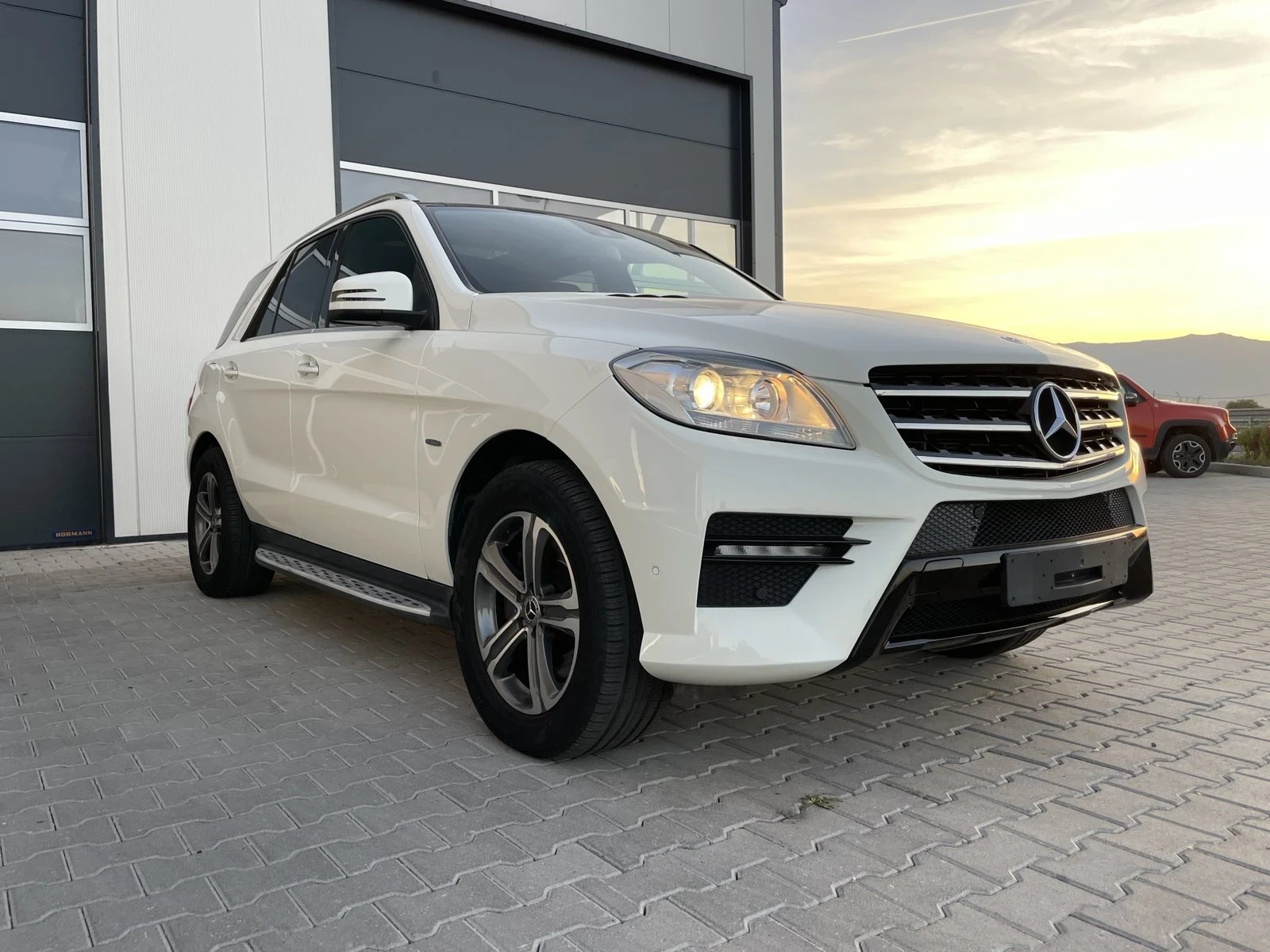 Mercedes-Benz ML 350  - изображение 10