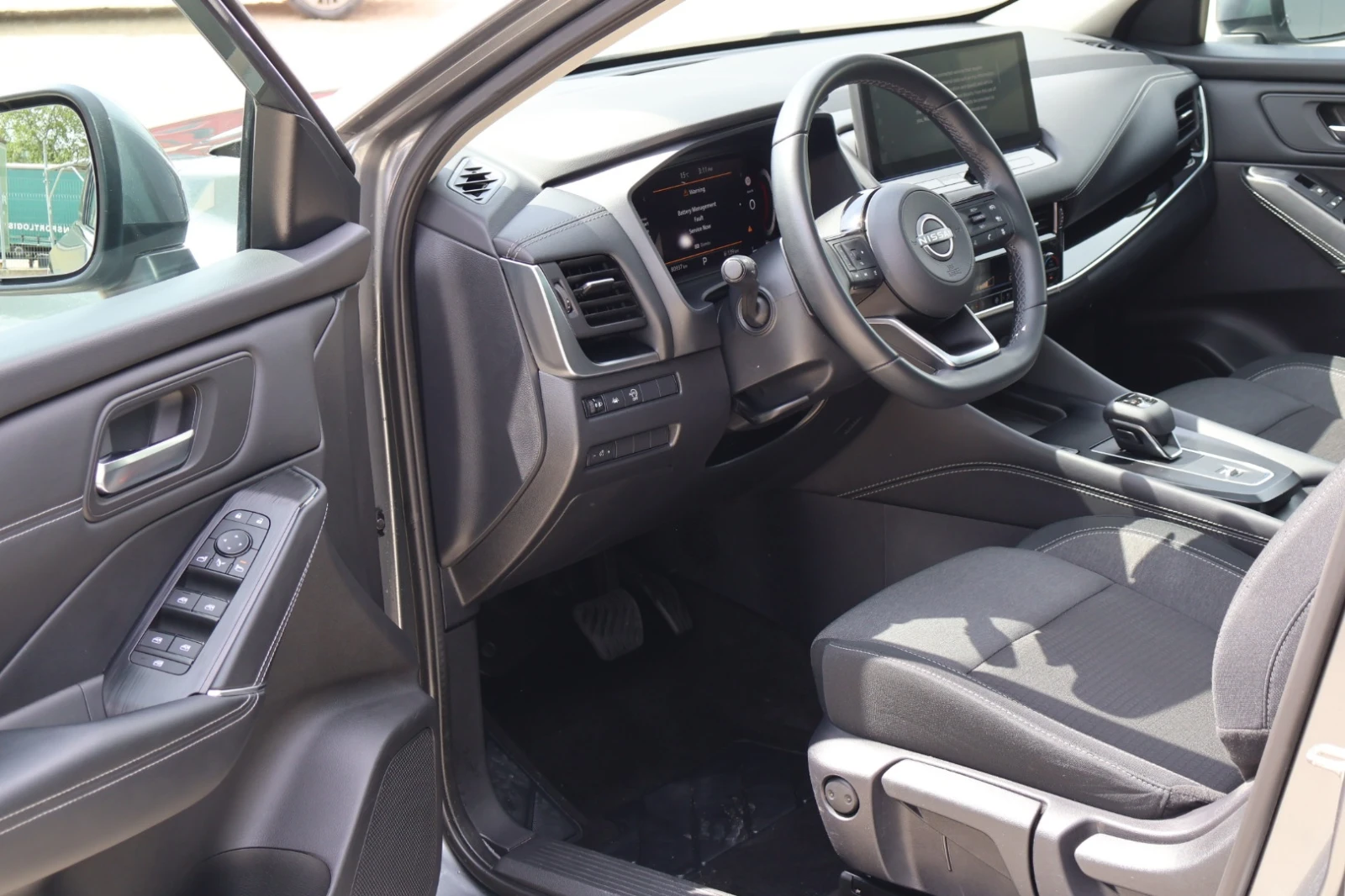 Nissan Qashqai 1.3 160 hp EU6 AUTOMATIC  - изображение 8