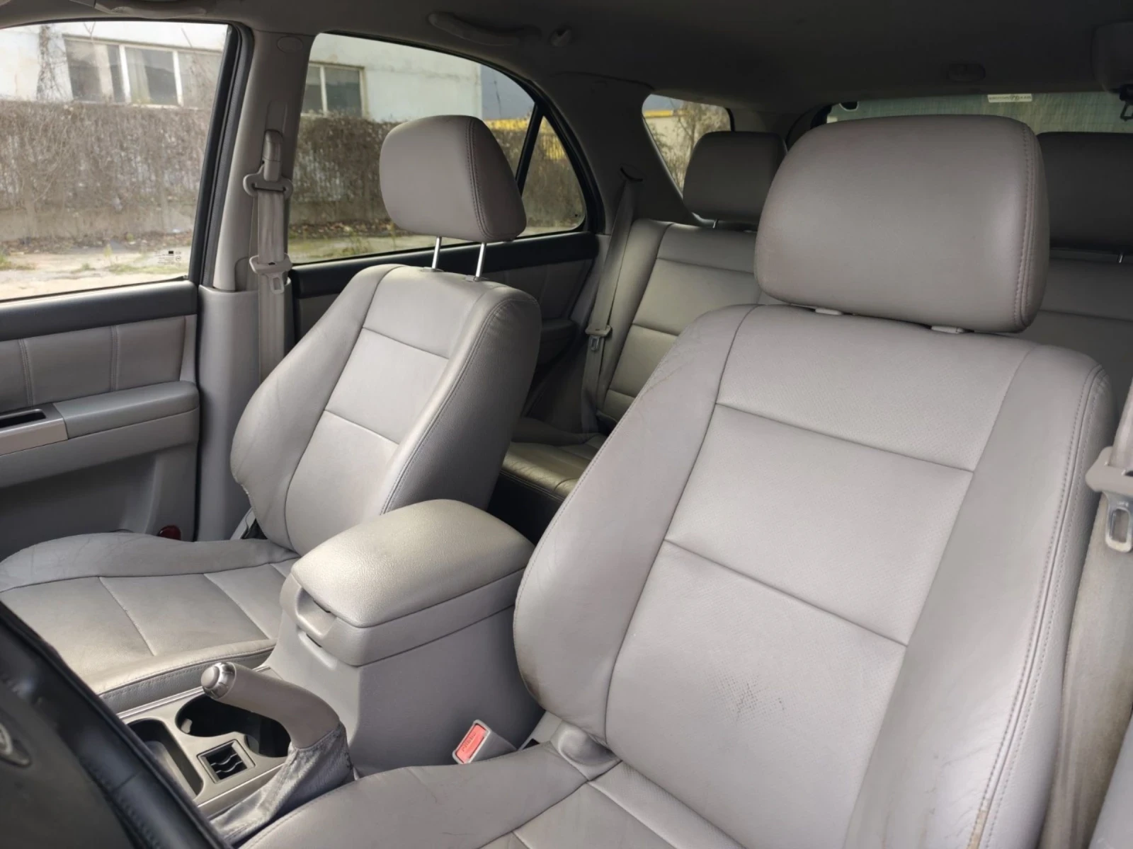 Kia Sorento 2.5CRDI ИТАЛИЯ ТОП СЪСТОЯНИЕ  - изображение 8