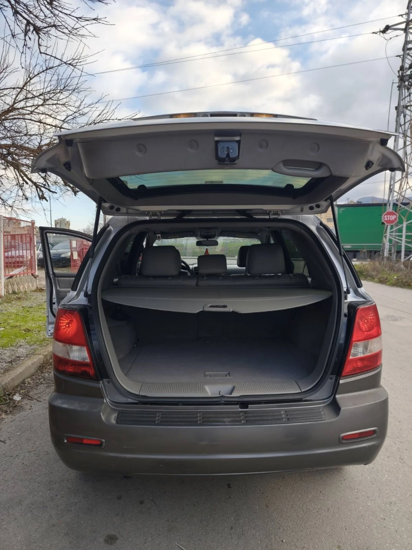 Kia Sorento 2.5CRDI ИТАЛИЯ ТОП СЪСТОЯНИЕ  - изображение 6