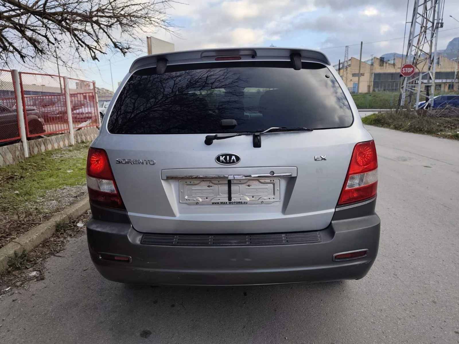 Kia Sorento 2.5CRDI ИТАЛИЯ ТОП СЪСТОЯНИЕ  - изображение 3
