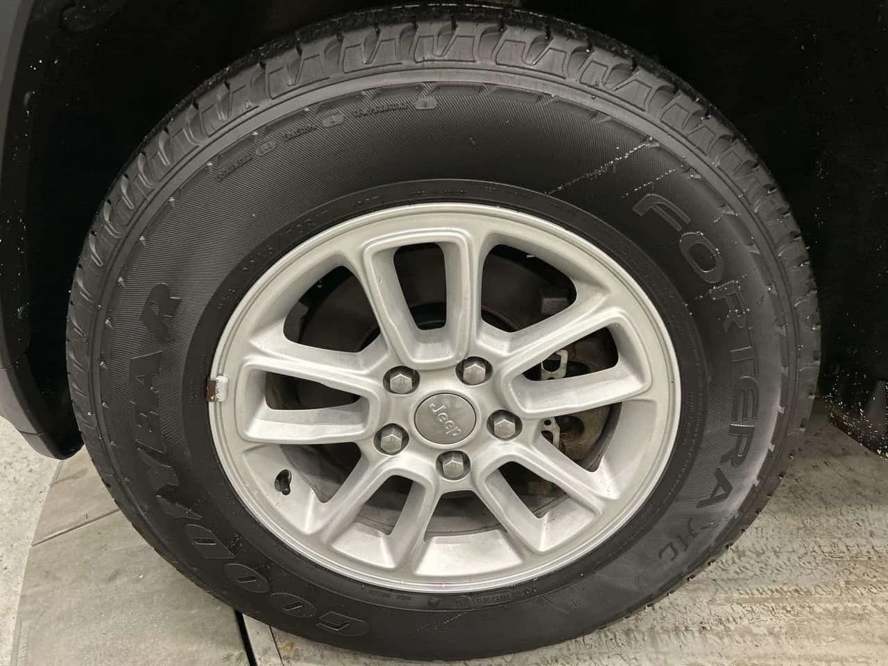 Jeep Grand cherokee * Laredo * CARFAX * ЦЕНА ДО БГ, снимка 2 - Автомобили и джипове - 54595845