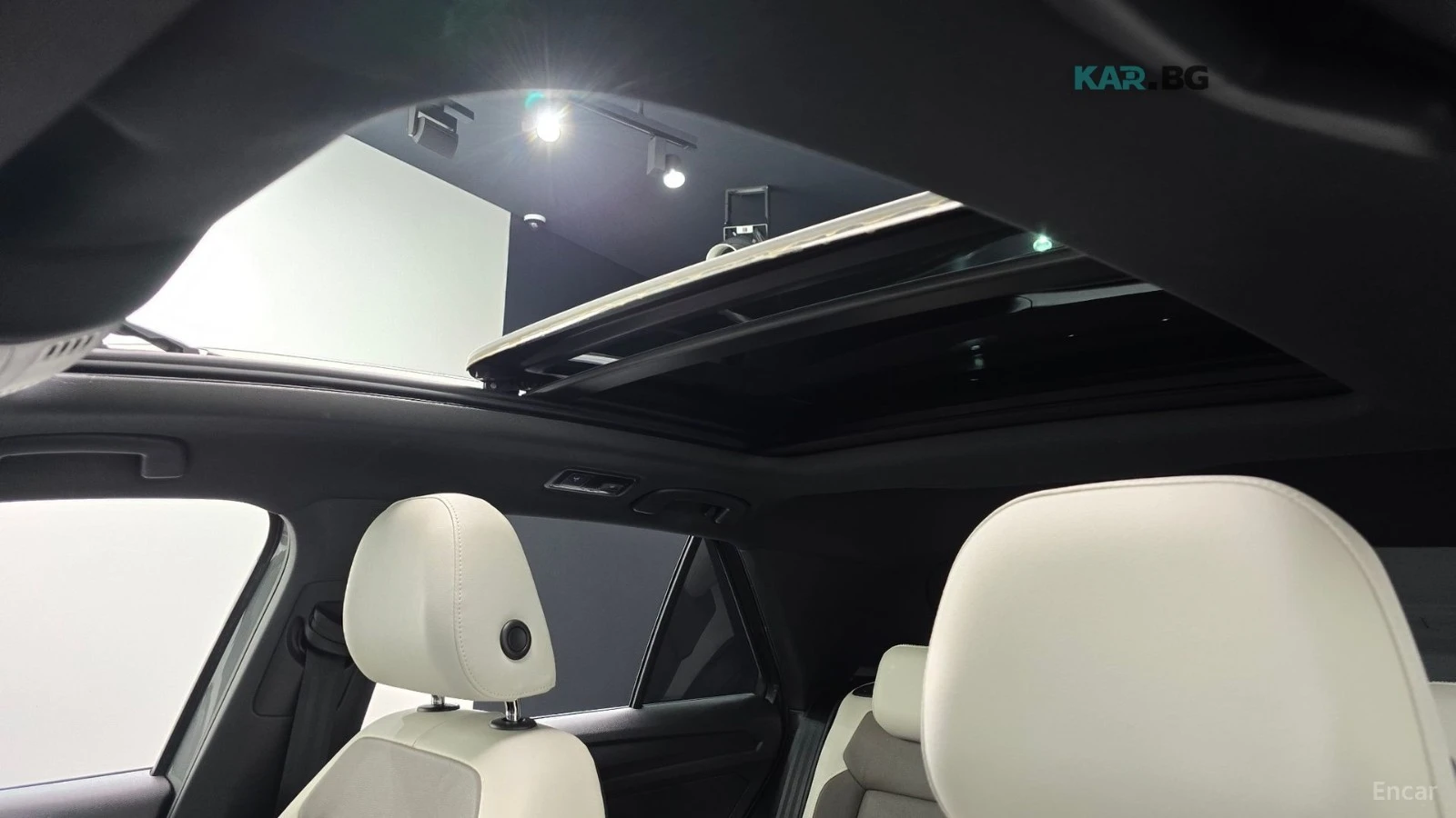 VW T-Roc * ПАНО* KEYLESS* Camera* ПОДГРЕВ* , снимка 15 - Автомобили и джипове - 55087162