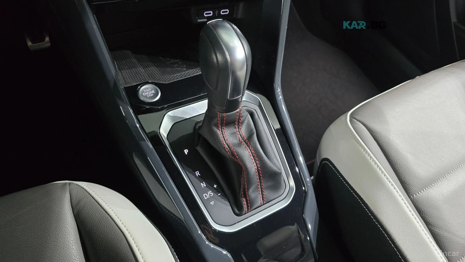 VW T-Roc * ПАНО* KEYLESS* Camera* ПОДГРЕВ* , снимка 9 - Автомобили и джипове - 55087162