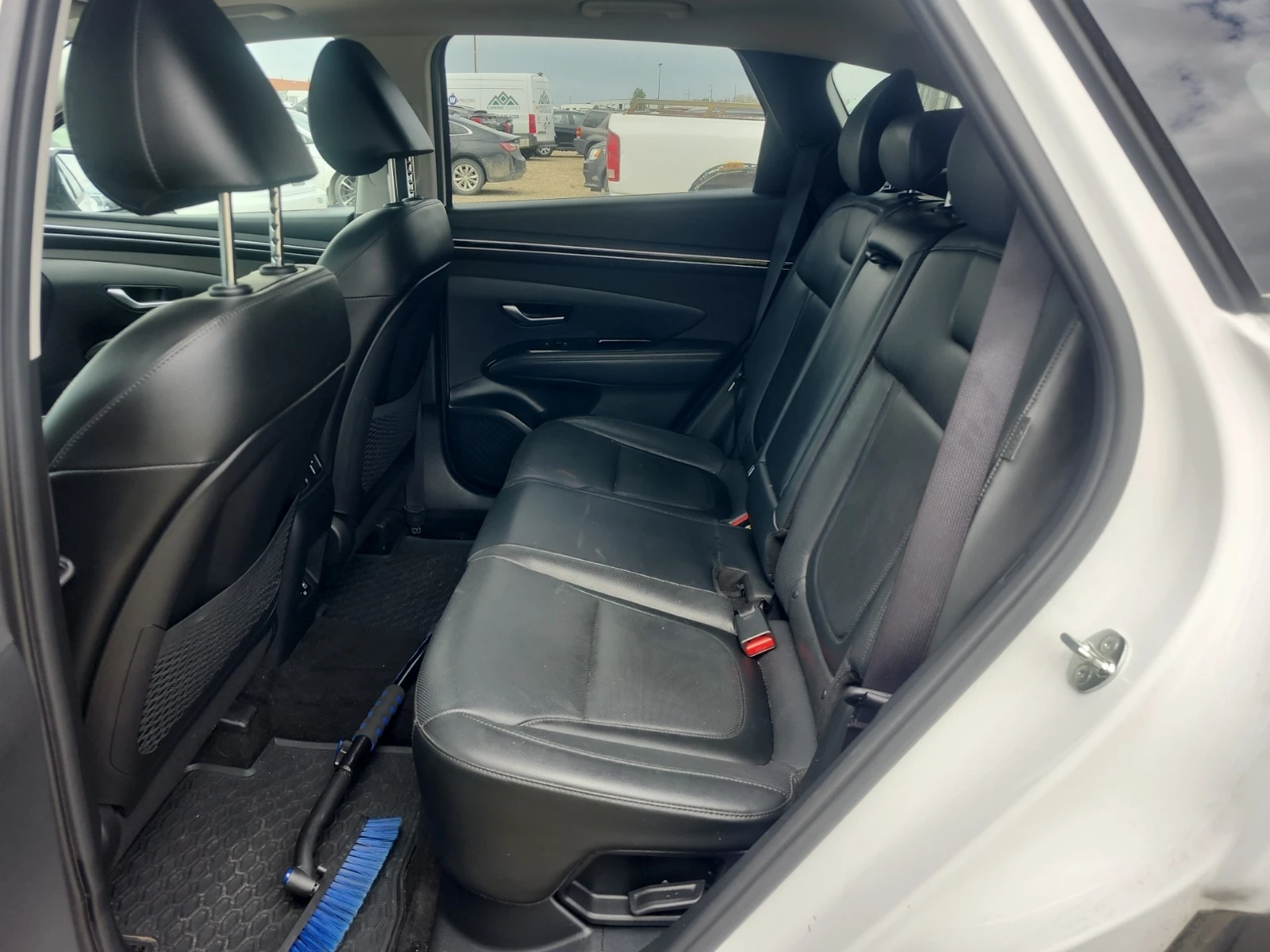 Hyundai Tucson ULTIMATE HYBRID/Blind spot/ОБДУХВАНЕ/CARFAX, снимка 10 - Автомобили и джипове - 55165521