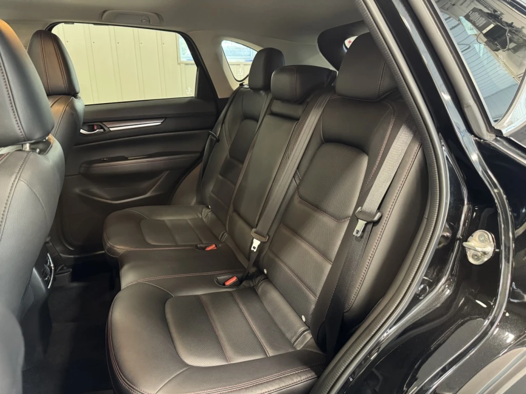 Mazda CX-5 2024* KURO* AWD* Дистроник, Подгрев, Естествена ко, снимка 10 - Автомобили и джипове - 55941363