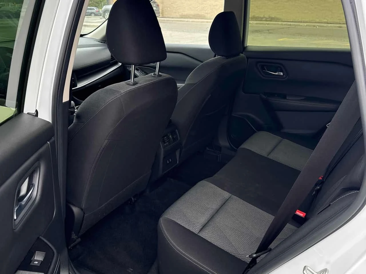 Nissan Rogue SV Moonroof | CARFAX | ��� ��������� | Mobile.bg � ����������� 11