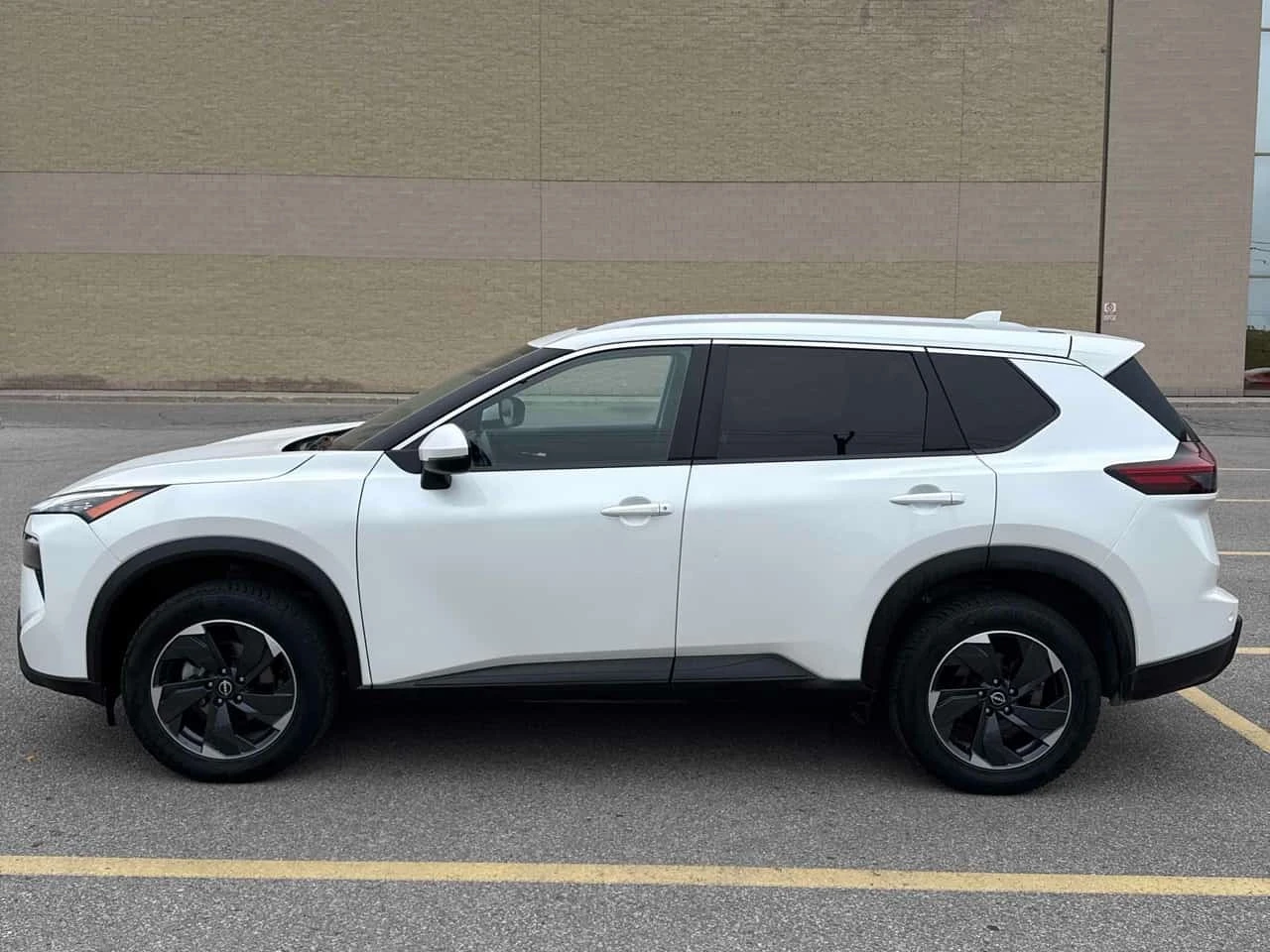 Nissan Rogue SV Moonroof | CARFAX | ��� ��������� | Mobile.bg � ����������� 3
