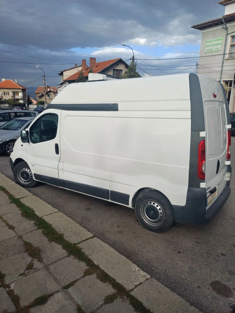 Opel Vivaro 2.0-CDT, снимка 15 - Бусове и автобуси - 47446461