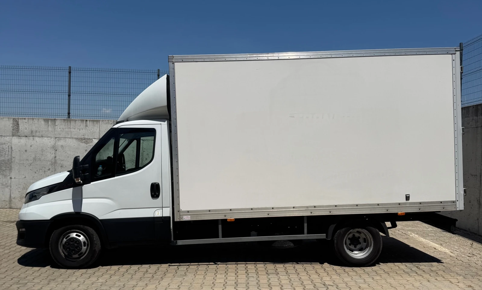 Iveco 35c15 35C16 - Фургон - изображение 3