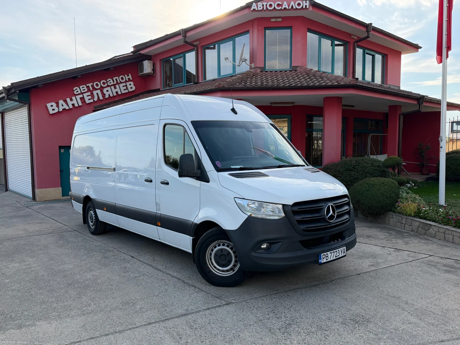 Mercedes-Benz Sprinter 316 CDI* MAXI* NAVI* Климатик