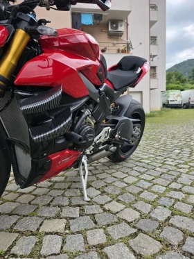 Ducati Streetfighter V4S, снимка 6