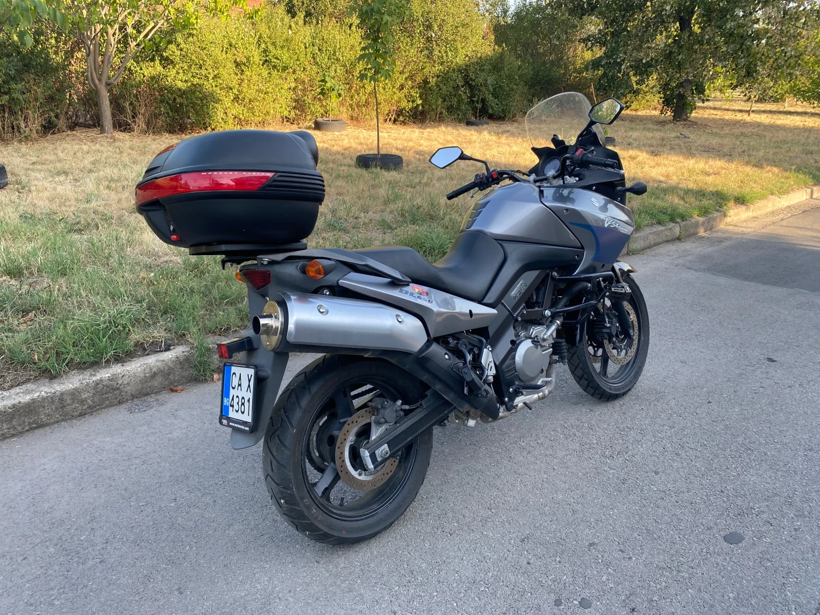 Suzuki V-strom DL 650 - изображение 3