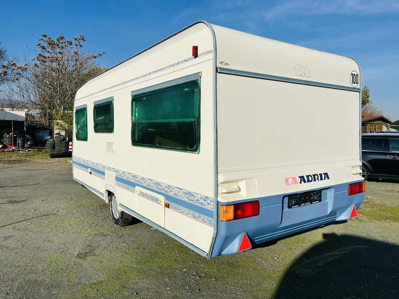 Каравана Adria Uniqa502* Exclusive* Мувър* Форселт - изображение 3