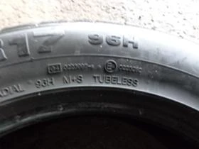 Гуми Зимни 215/60R17, снимка 13