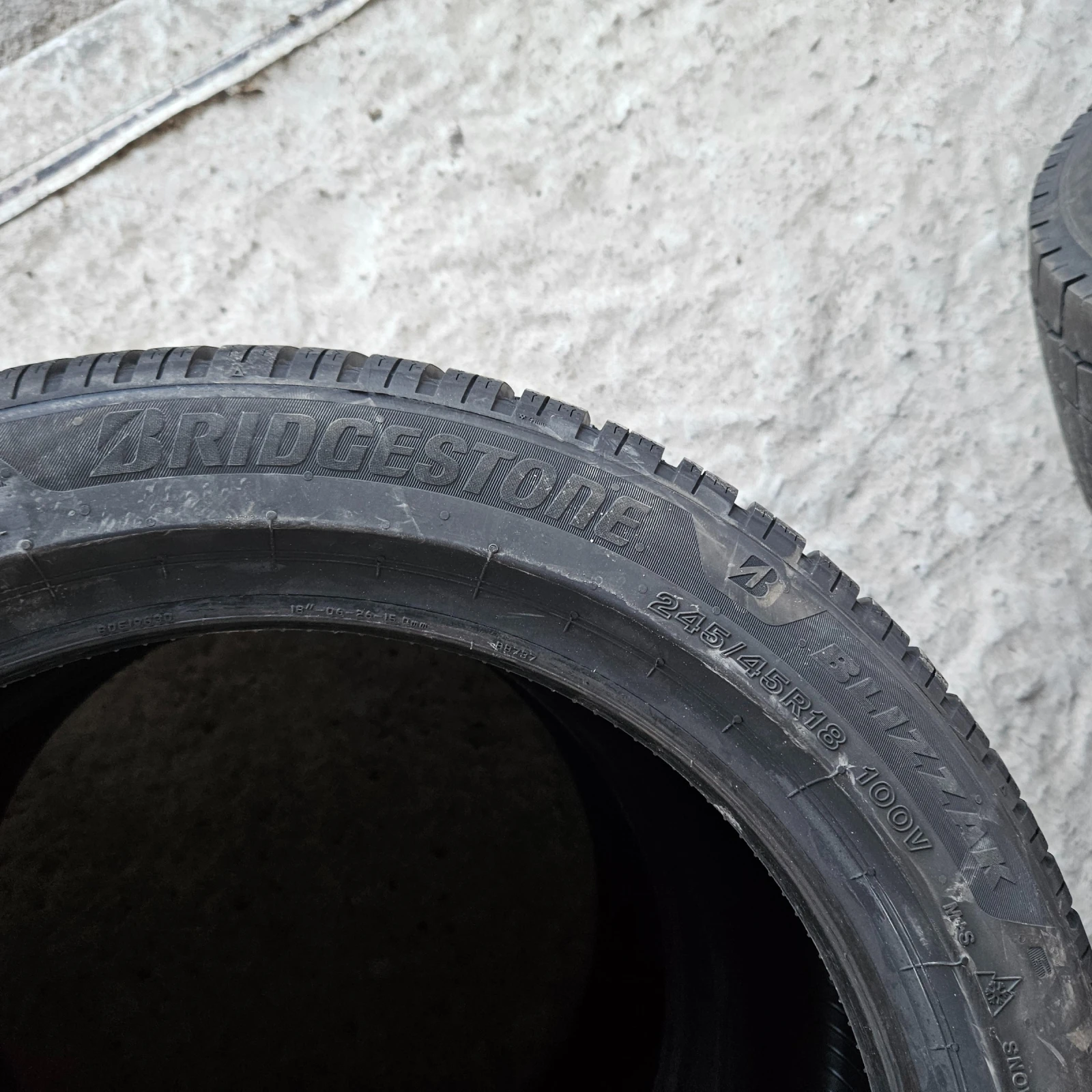 ���� 245/45R18 | Mobile.bg � ����������� 6