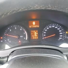 Toyota Avensis 2.2 D4D, снимка 7