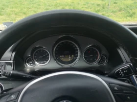 Mercedes-Benz E 200, снимка 7
