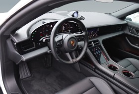Porsche Taycan *PERFORMANCE*21*NAVI*LED*, снимка 8 - Автомобили и джипове - 45095272