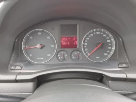 VW Golf 1.9TDI 105кс. - 6999 лв. / 3578.53 € - 34796047 17