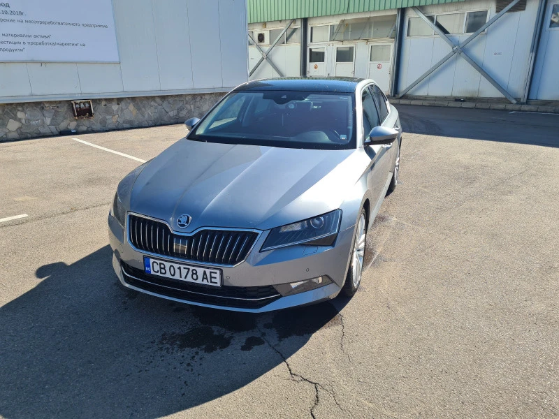 Skoda Superb 2.0 TDI, снимка 2 - Автомобили и джипове - 44338801