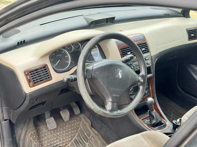 Peugeot 307 2.0HDI, снимка 9 - Автомобили и джипове - 47056936