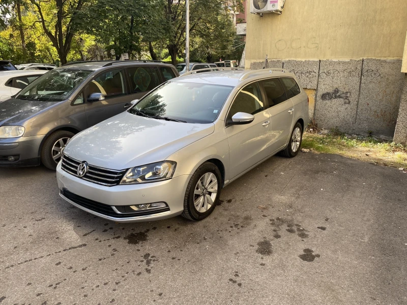 VW Passat B7, снимка 1 - Автомобили и джипове - 47847478