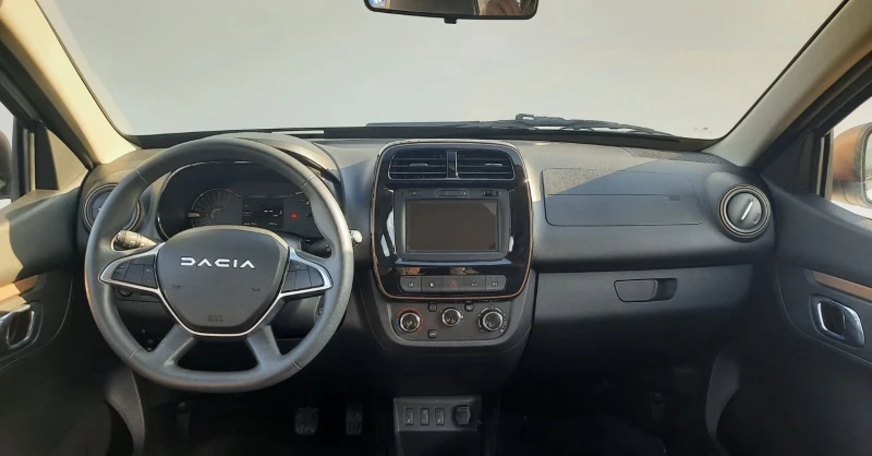 Dacia Spring Comfort+ , снимка 9 - Автомобили и джипове - 48871229