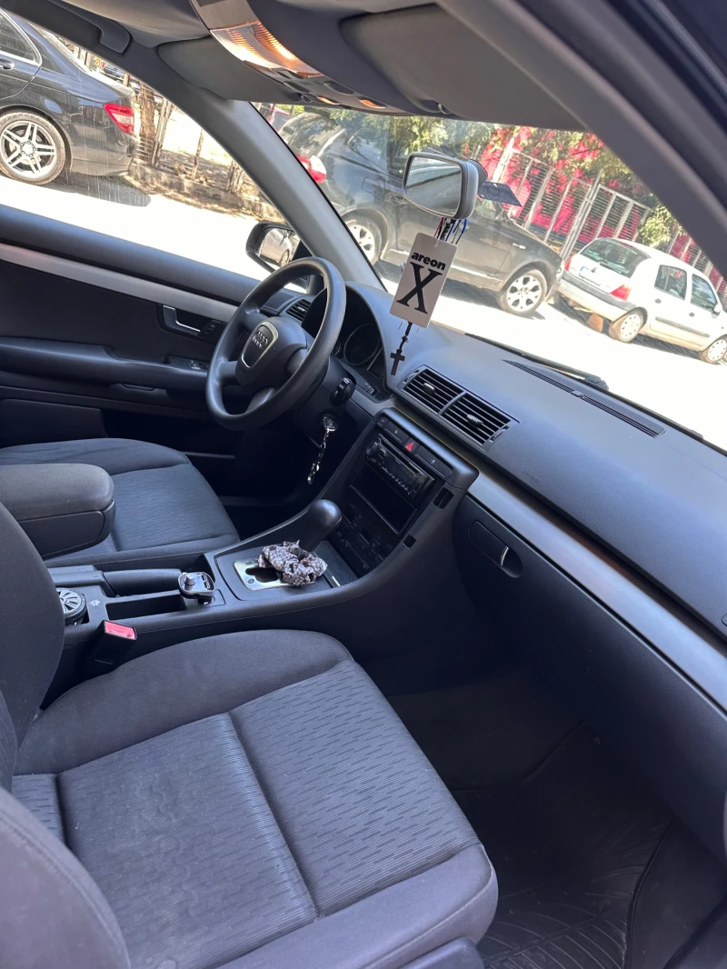 Audi A4 2.0 TDI, снимка 6 - Автомобили и джипове - 48981981