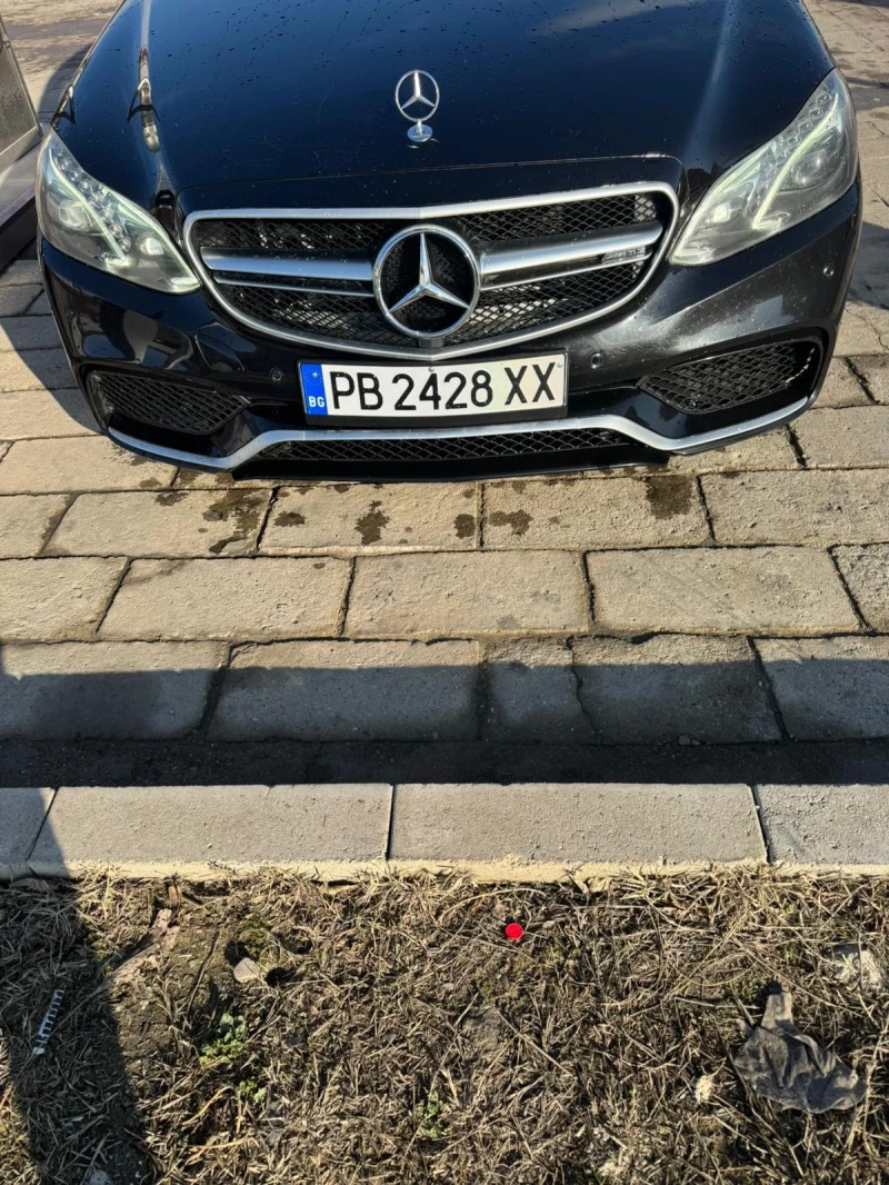 Mercedes-Benz E 250 AMG Pack 4x4 , снимка 5 - Автомобили и джипове - 49441616