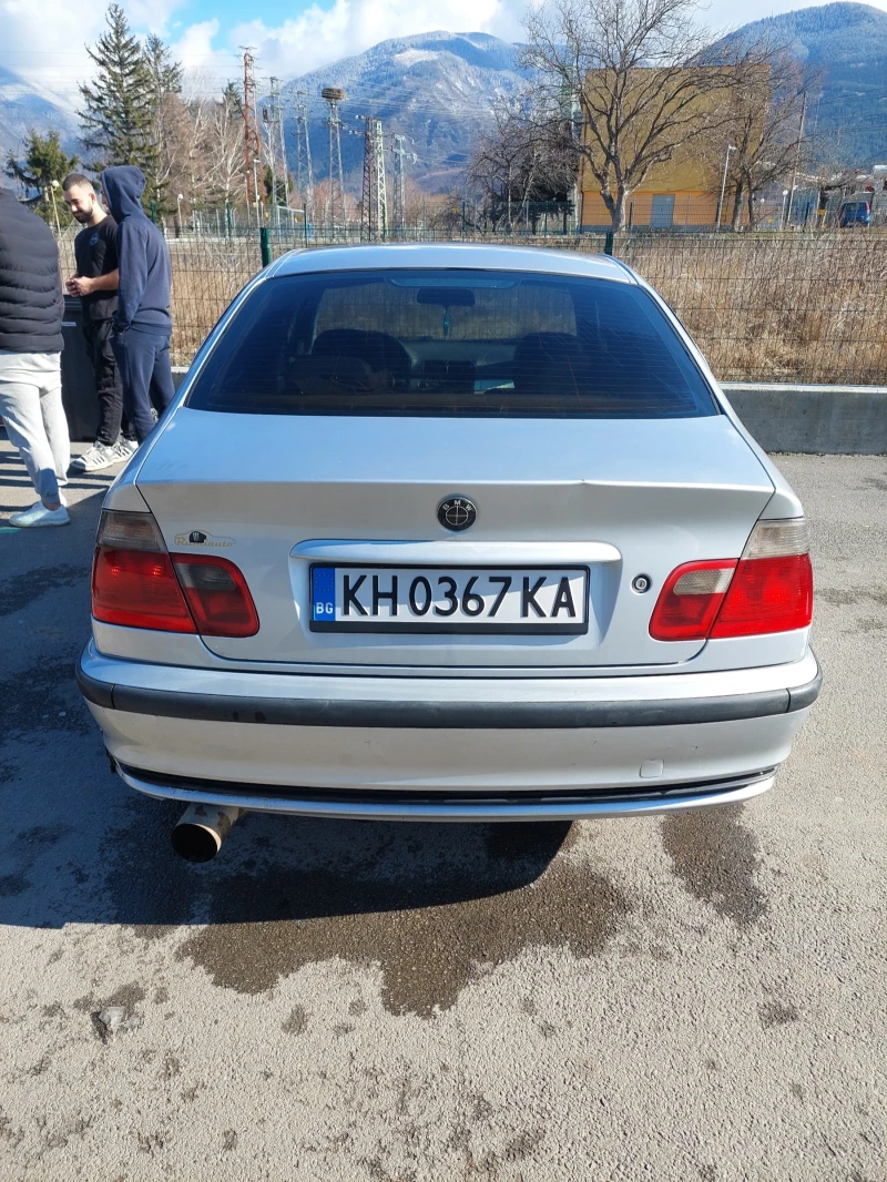 BMW 330, снимка 8 - Автомобили и джипове - 49497834