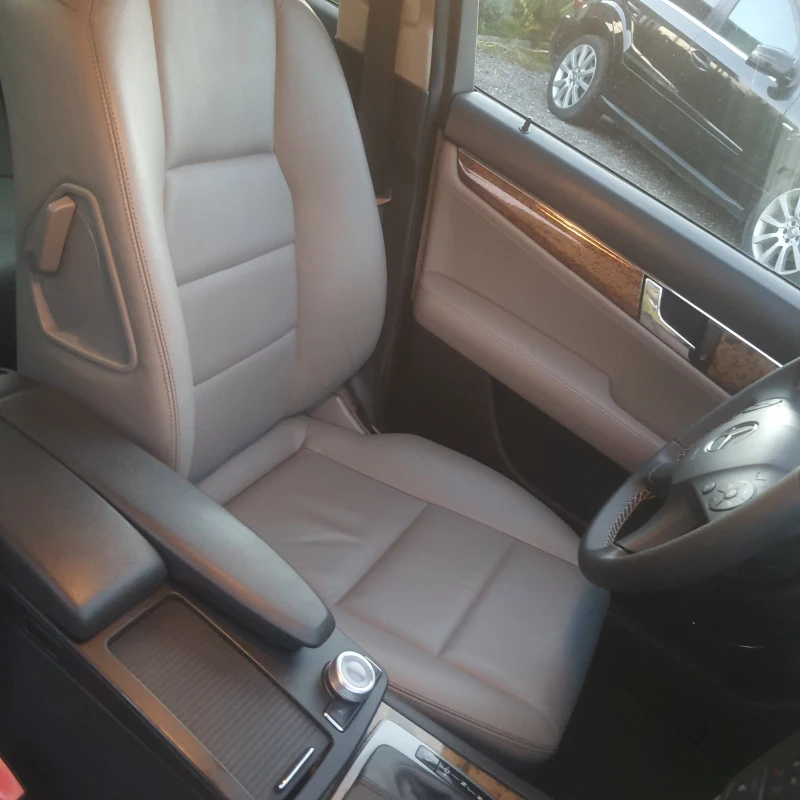 Mercedes-Benz C 220 Avantgarde, снимка 14 - Автомобили и джипове - 51728955