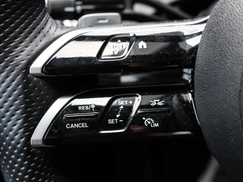 Mercedes-Benz E 450 d* AMG* 4M* DISTR* PANO* 360 CAM* , снимка 6 - Автомобили и джипове - 51758995