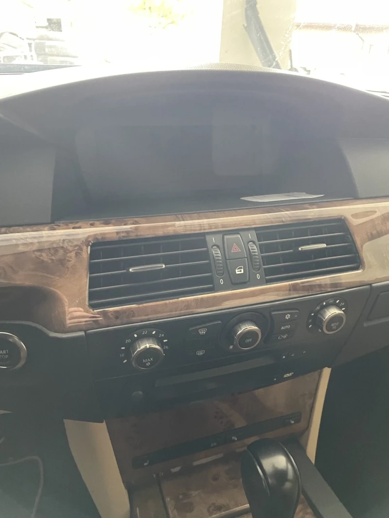 BMW 530, снимка 6 - Автомобили и джипове - 52479781