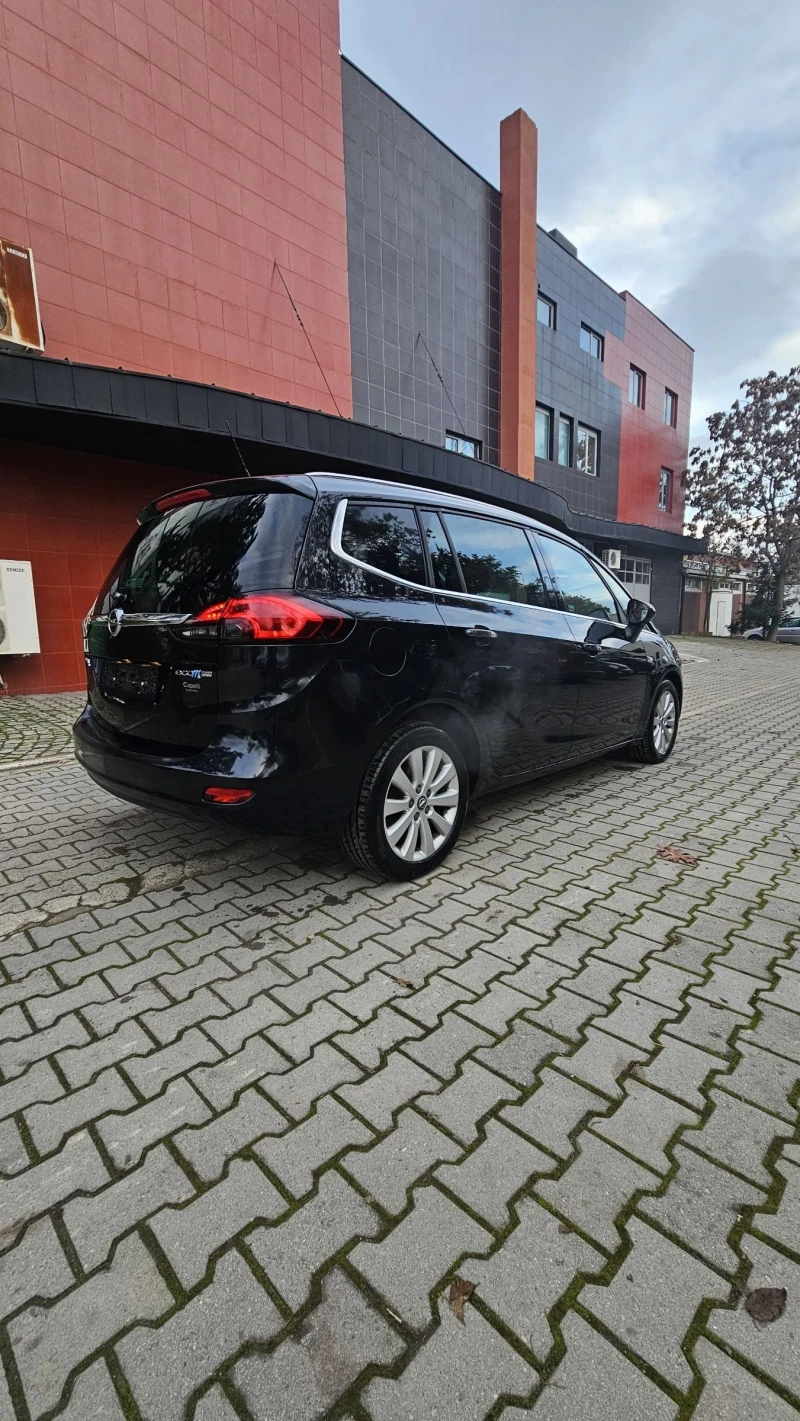 Opel Zafira 1.6i CHG 2013, снимка 3 - Автомобили и джипове - 52454137