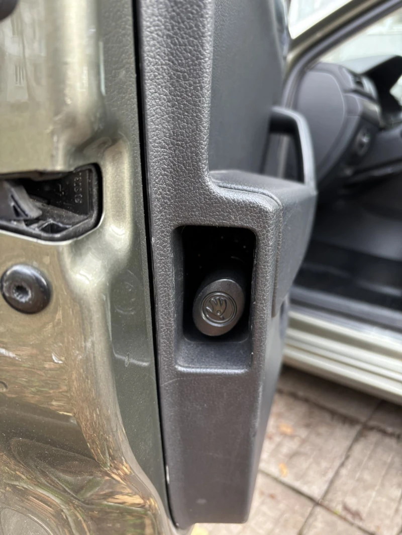 Skoda Superb Еуратек Ауто, снимка 14 - Автомобили и джипове - 53041022