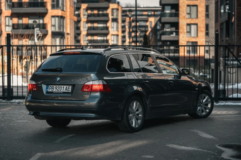 BMW 525, снимка 2 - Автомобили и джипове - 53045268