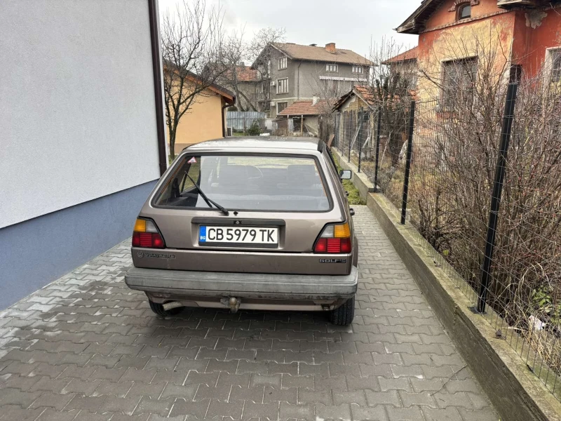 VW Golf, снимка 4 - Автомобили и джипове - 53230758