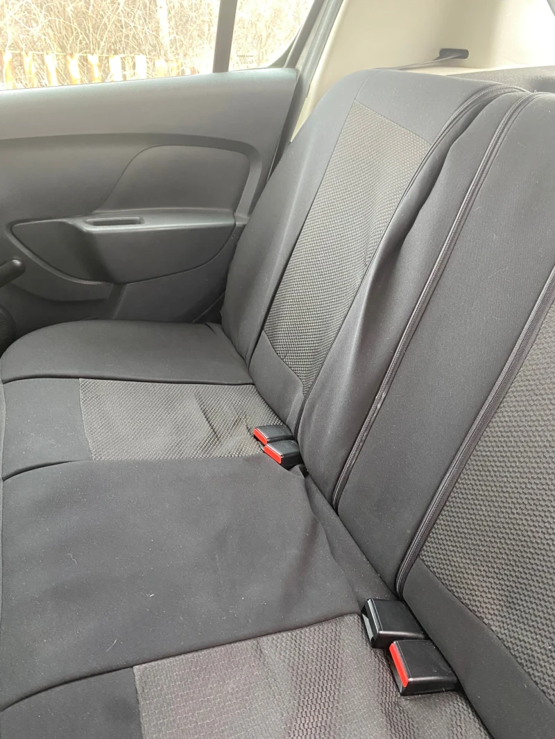 Dacia Sandero, снимка 4 - Автомобили и джипове - 53565468